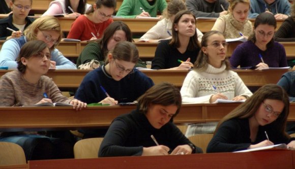 Egyre csökken a diplomások száma Romániában