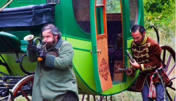 Végre egy kosztümös magyar sorozat: indul a Kossuthkifli