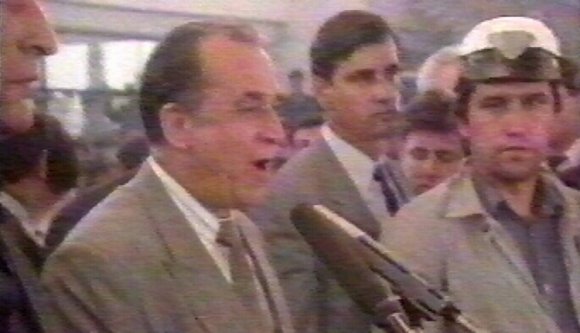 Vádat emelhetnek Ion Iliescu ellen