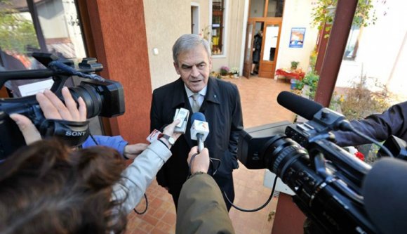 Kongresszusra készül az RMDSZ, megújulást szorgalmaz Tőkés