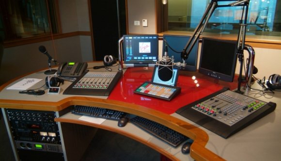 RMDSZ-es törvénymódosítás a helyi rádiók védelmében