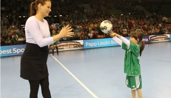 Görbicz Anita-kézisuli Udvarhelyen