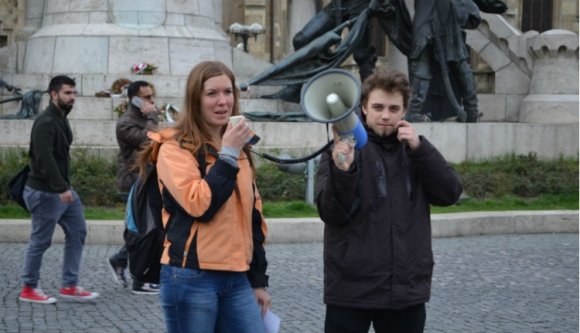 Mit szeretünk a románokban?