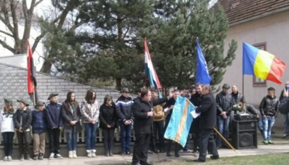 Főhajtás a köröstárkányi magyarirtás áldozatainak emléke előtt