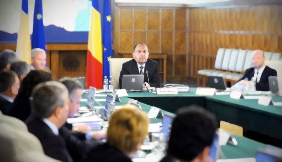 Hogyan előzzük meg a kormányválságot?