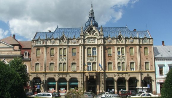 Rájár a rúd a szatmári Pannónia Szállóra