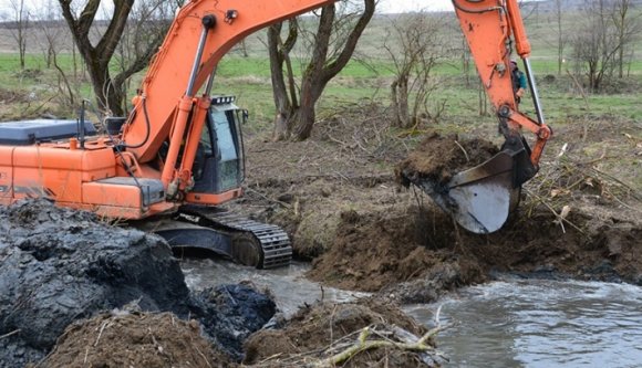 Számon kérik az illetékeseket a Kis-Homoród-menti környezeti pusztítás miatt