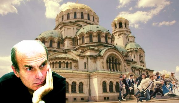 Cristian Tudor Popescu beszól a hívő idiótáknak