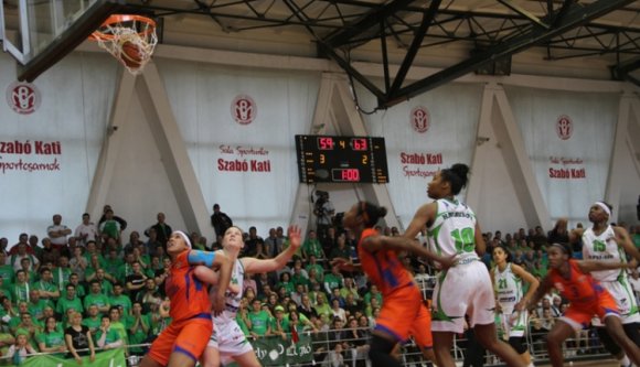 Ezüstérmesek a szentgyörgyi kosaras lányok