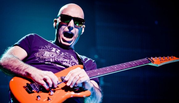 Gitáristen koncertezik Kolozsváron