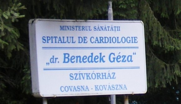 Visszakozott a minisztérium: Benedek Géza marad a kovásznai szívkórház egyetlen névadója