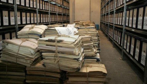 Megkezdődhet a szembenézés a kommunista múlttal