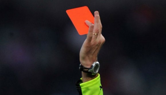 Piros lap a román futball nagyágyúinak