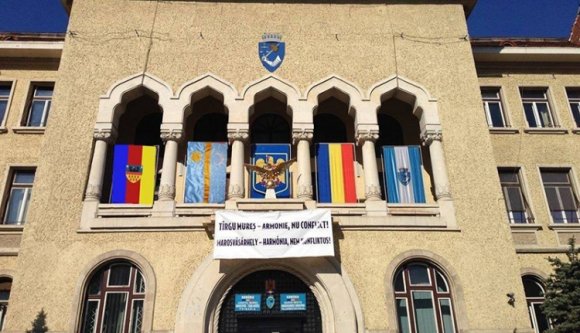 Amikor sok a zászló és minden rendben van