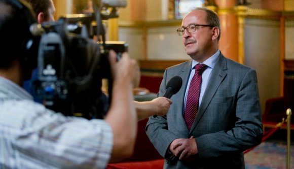 Németh: de jó, hogy Aurescuval lehet beszélgetni!