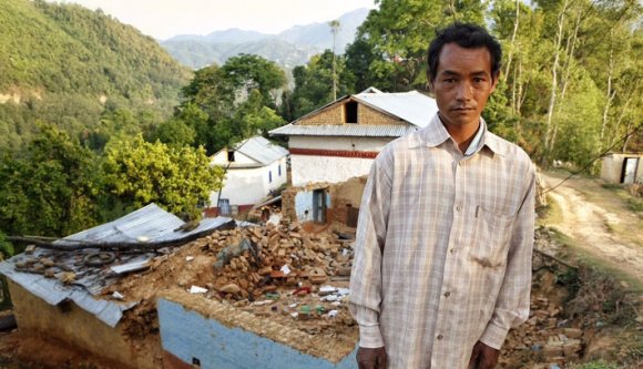 Újra rengett a föld Nepálban