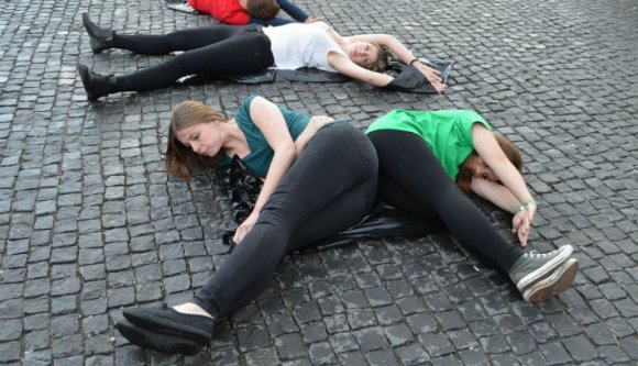 Á R - mint KolozsvÁR