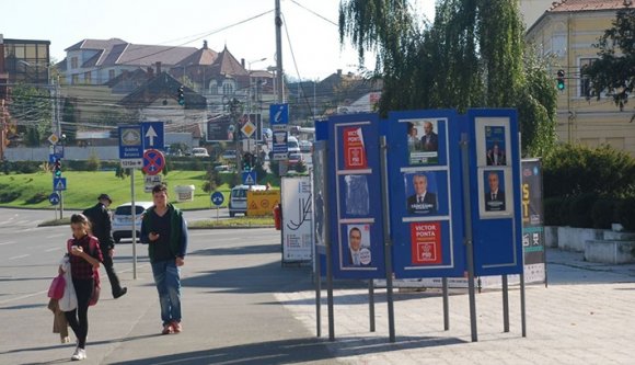 Három új törvényt hirdetett ki Johannis a választási csomagból