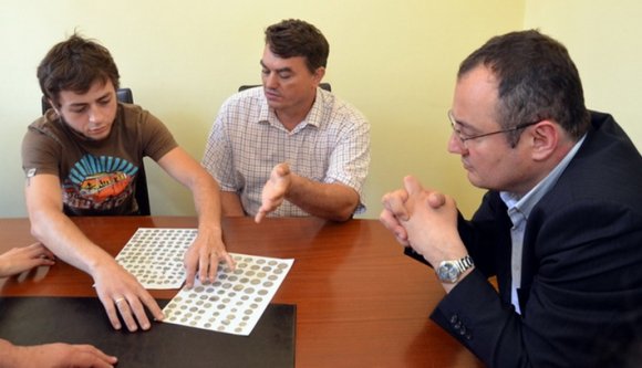 16. századi lengyel ezüstpénzeket talált egy váradi kincsvadász