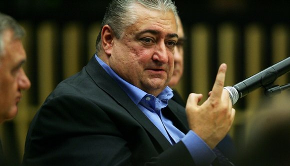 Korrupt vállalkozókat kasztliztak be jó sok évre