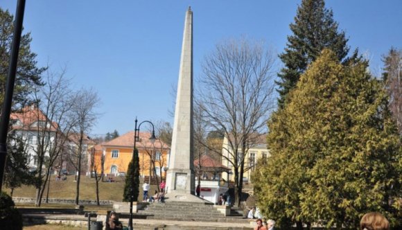 Eltüntetnék a szentgyörgyi szovjet emlékművet