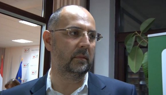 Az RMDSZ nem szavaz a bizalmatlansági indítvány ellen