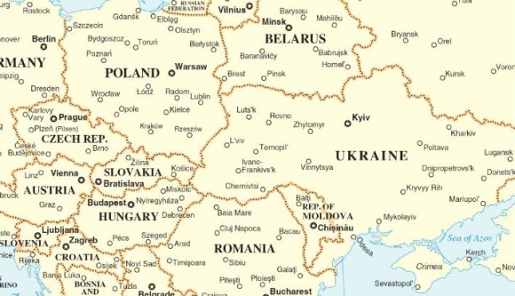 Románia és Magyarország is csak „félig megszilárdult” demokrácia