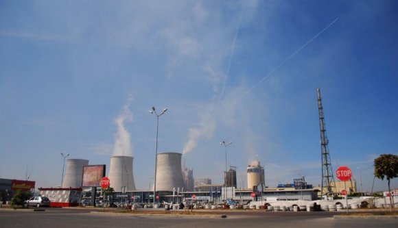 Internetes petíció a vásárhelyi Azomureş ellen