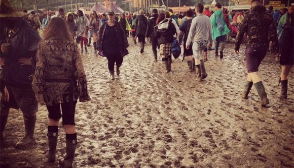 Mi a közös az Electric Castle-ben és a Glastonbury Fesztiválban?