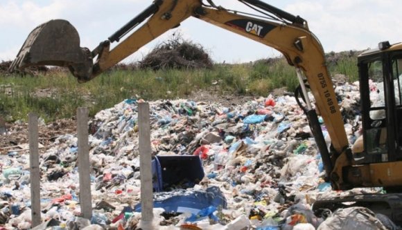 Bukarest váj ki minket a szemétből?