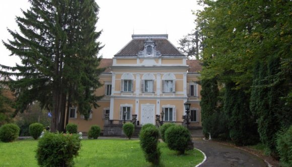 Kiürítik a visszaszolgáltatott árkosi kastélyt