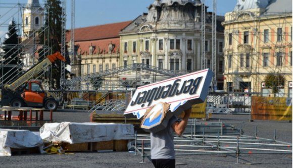 A Bergenbier lezárta Kolozsvár főterét