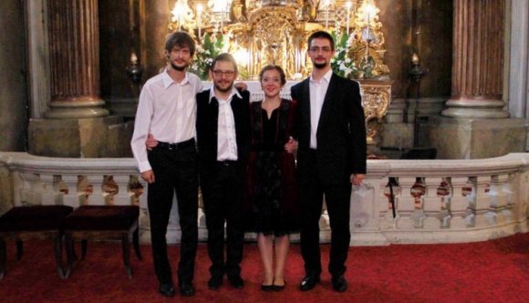 Nem paráznak rá a liturgiára