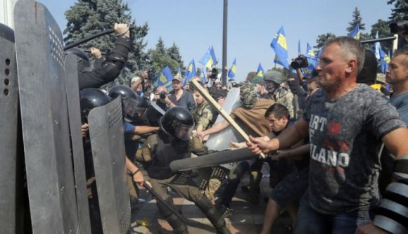 Ukrajna: föderalizáció nincs! Decentralizálás van!