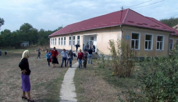 Az iskolák ötöde nem kapott egészségügyi engedélyt