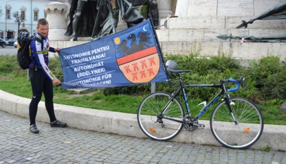 Bringautakért és az autonómiáért tekertek