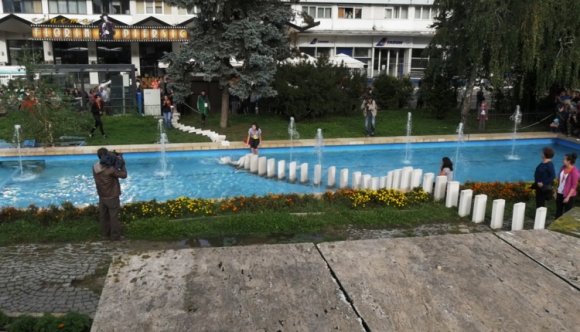 A dominósor, amely összeköt (VIDEÓ)