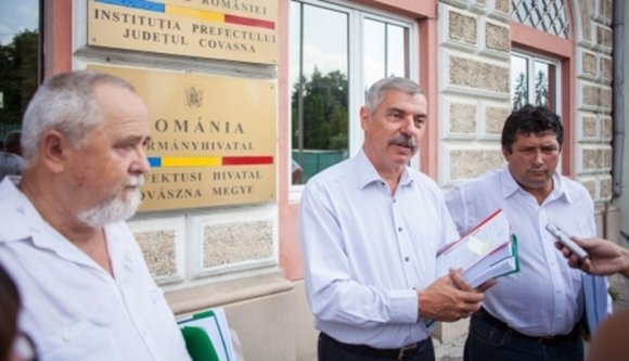 Az összefogás sikere a himnuszéneklési perben hozott ítélet