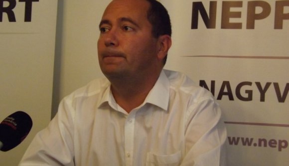 Román-szerb határkerítést akar az EMNP