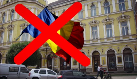 Mi a bajuk a székelyeknek a román zászlóval?