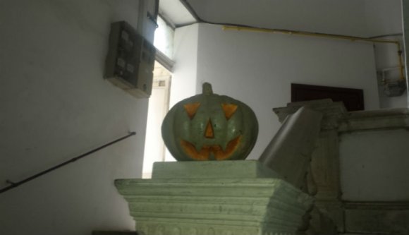 Főtéri horror