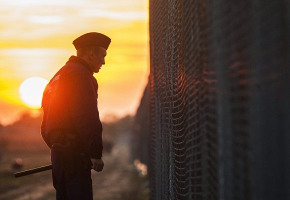 Hitte volna, hogy egyszer majd szlovák rendőrök védik a magyar határt?