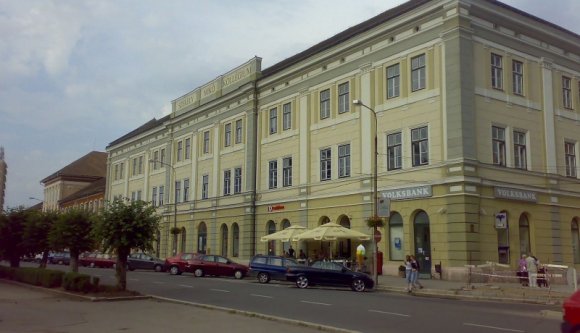 Újra kollégium a Székely Mikó