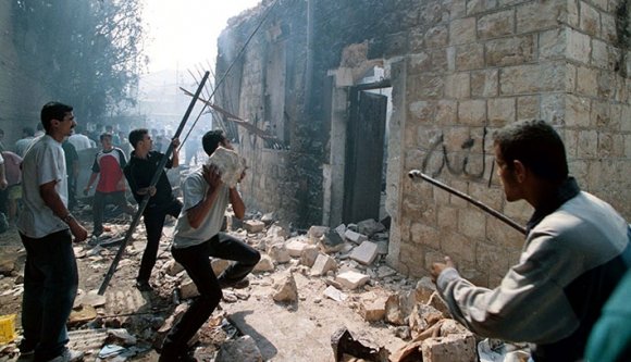 Palesztinok gyújtották fel József sírját