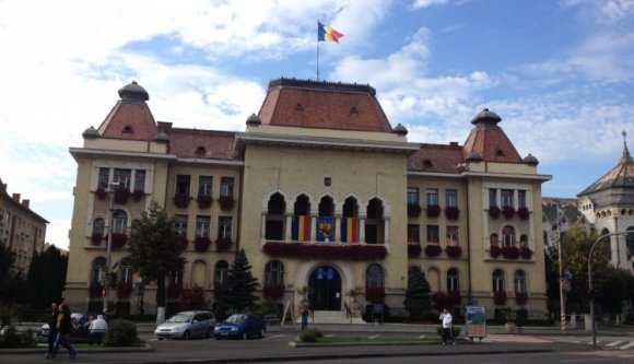 Rendkívüli tanácsülés Vásárhelyen: kérdés, ott lesz-e az RMDSZ