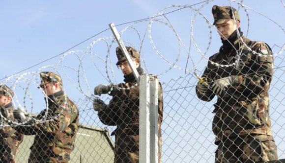 Eddig épülhet határzár a magyar-román határon