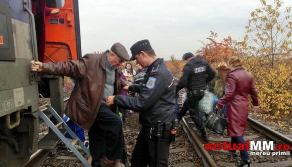 Lángoló vonatból mentették az utasokat Nagybányán
