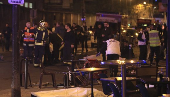 Meghalt két román a párizsi merényletekben