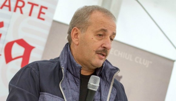 Megszavazták a PSD-ből szakértővé vedlett Dâncut is