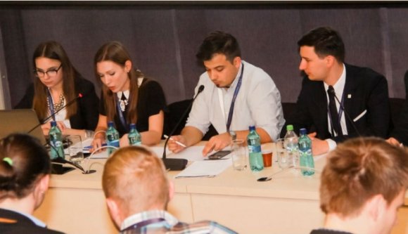 Visegrádi ifjak: a kisebbség erőforrás, nem fenyegetés